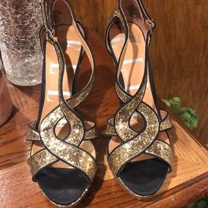 Elle Heels